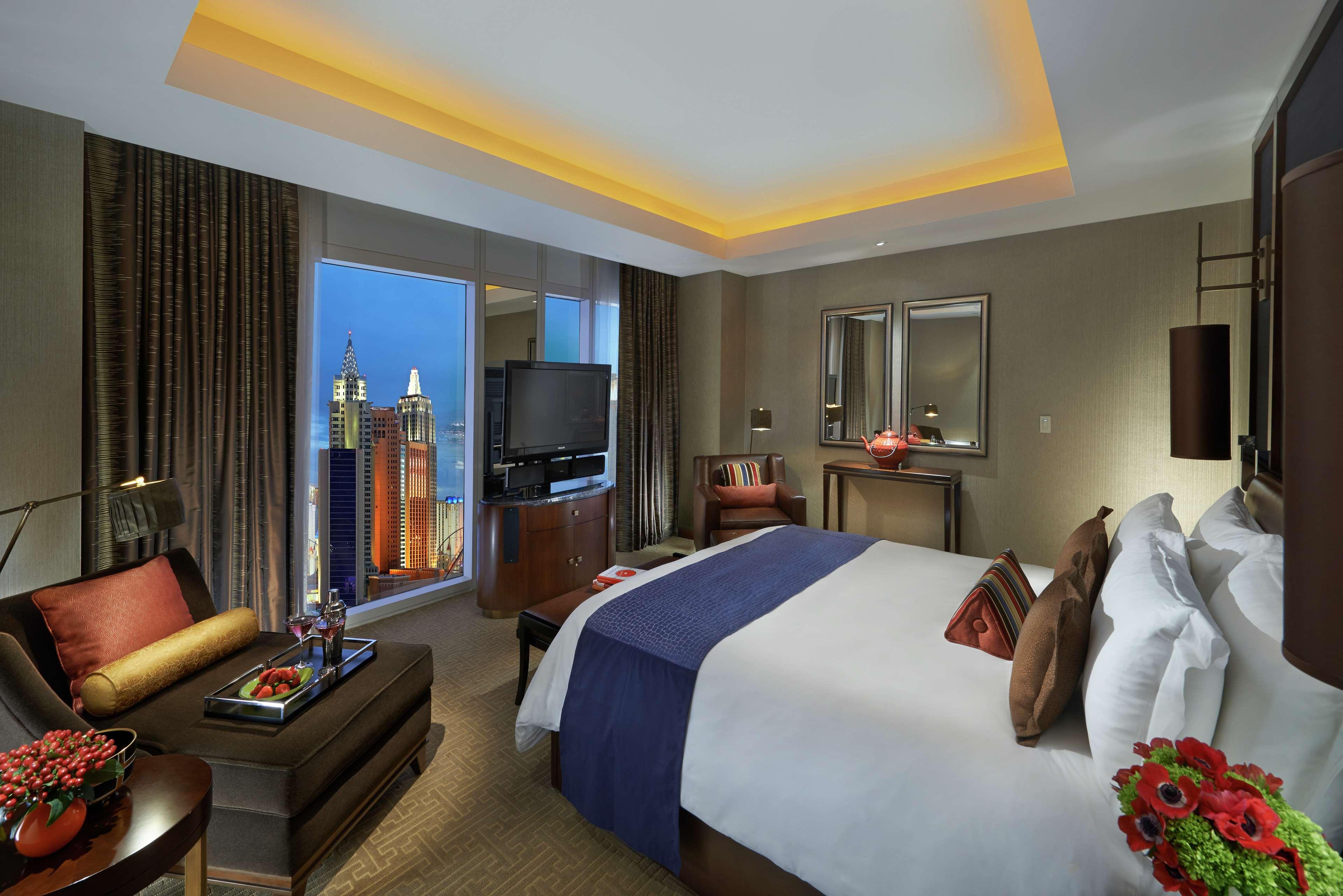 Waldorf Astoria Las Vegas Room photo